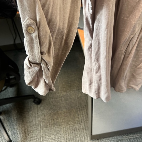 Calvin Klein blouse/shirt - Picture 3 of 5